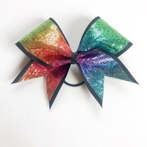 Cheer bow